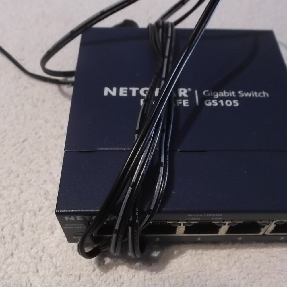 NETGEAR ProSafe Gigabit GS105